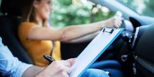 Master Driving With Easy Lessons: Top Tips For Beginners