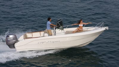 How To Rent A Boat: A Step-By-Step Guide